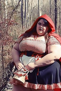 gigantic female 1